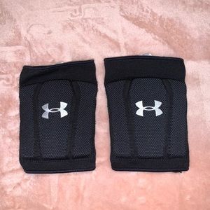Brand New Under Armour Volleyball Knee Pads